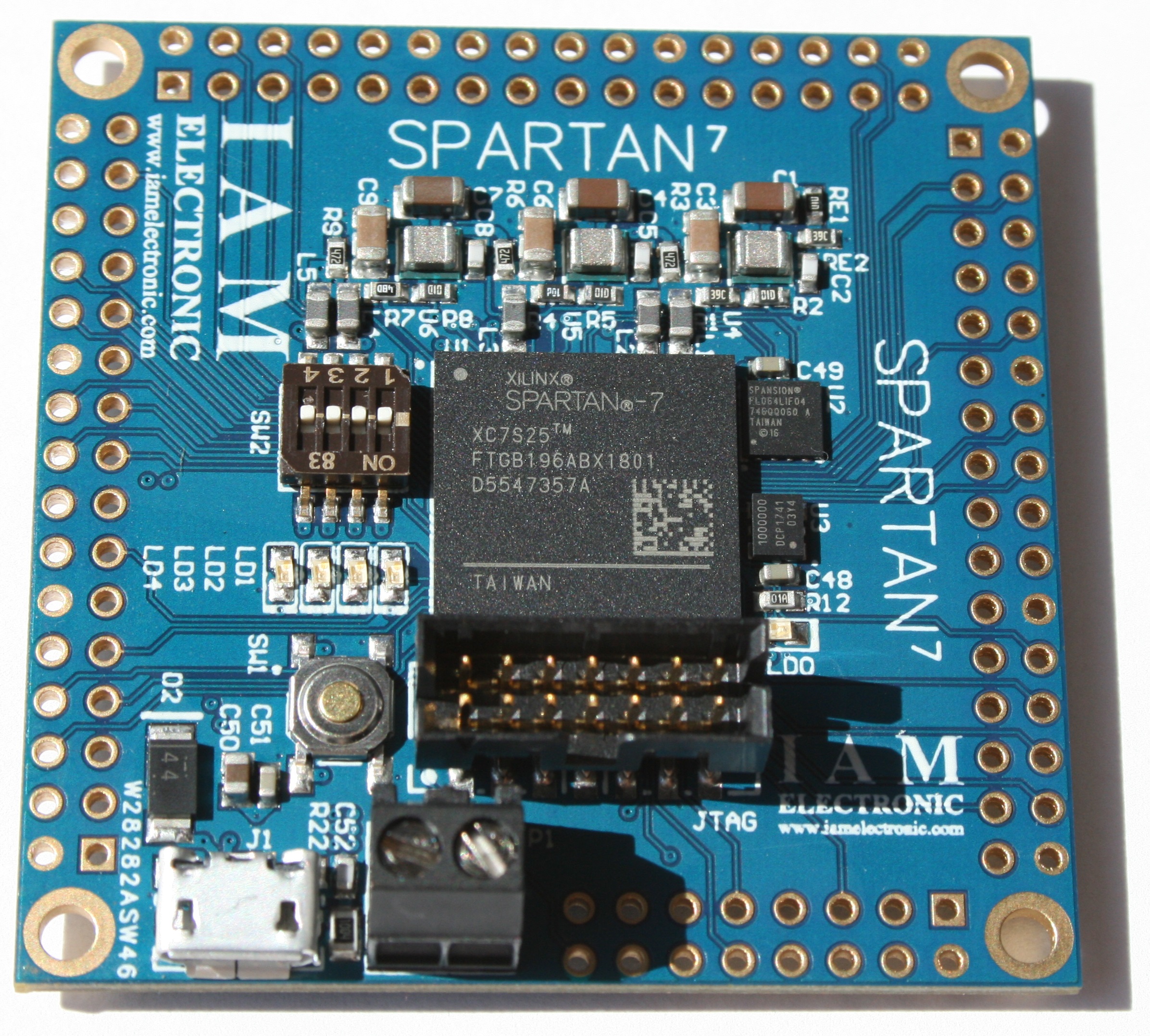 Spartan-7 FPGA Board